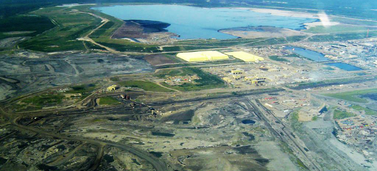 Syncrude_mildred_lake_plant 770