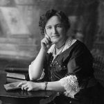 People - Mrs. Nellie McClung. (CP PHOTO) 1999 (National Archives of Canada/C.Jessop ) PA-030212