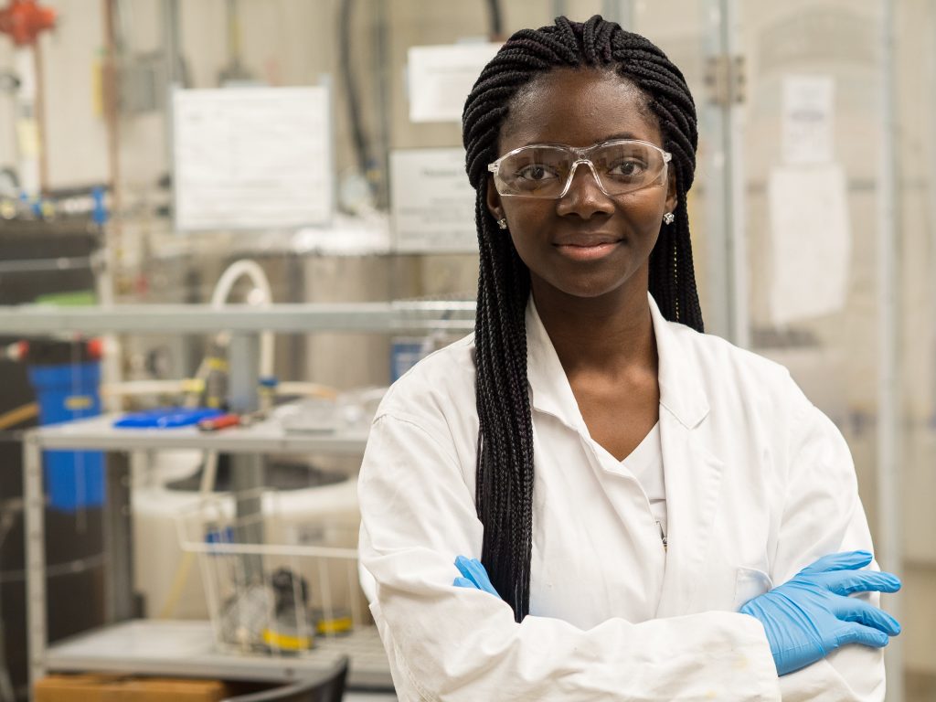 Onyinye Ofulue in the laboratory.