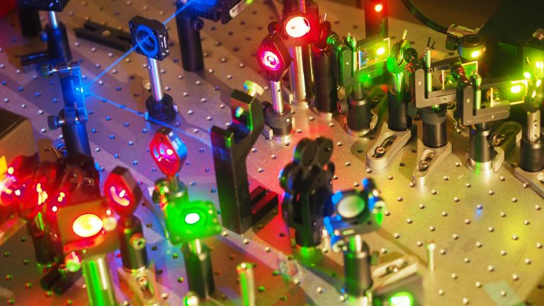 Super-resolution microscope reveals secrets of deadly Nipah virus