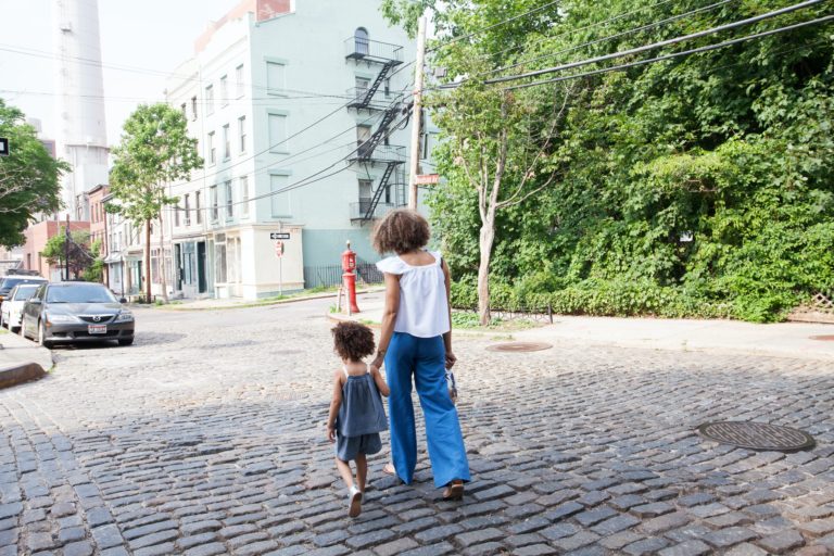 Q&A: How parents can identify anxiety warning signs as students return to school