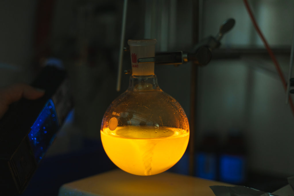 A reaction to make light-emitting materials_Dr. Zac Hudson