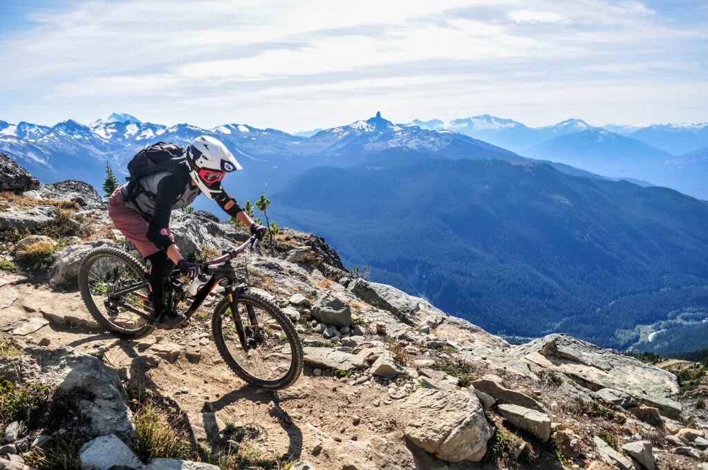 Spinal cord injuries from mountain biking exceed hockey, other high-risk sports